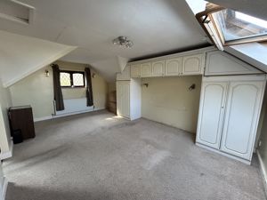 Photo 17- click for photo gallery